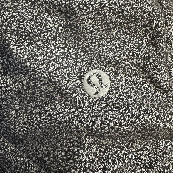 Lululemon Lululemon Speed Up Short *2.5" FoilLuminosity Foil Black Silver 6 - Picture 5 of 7
